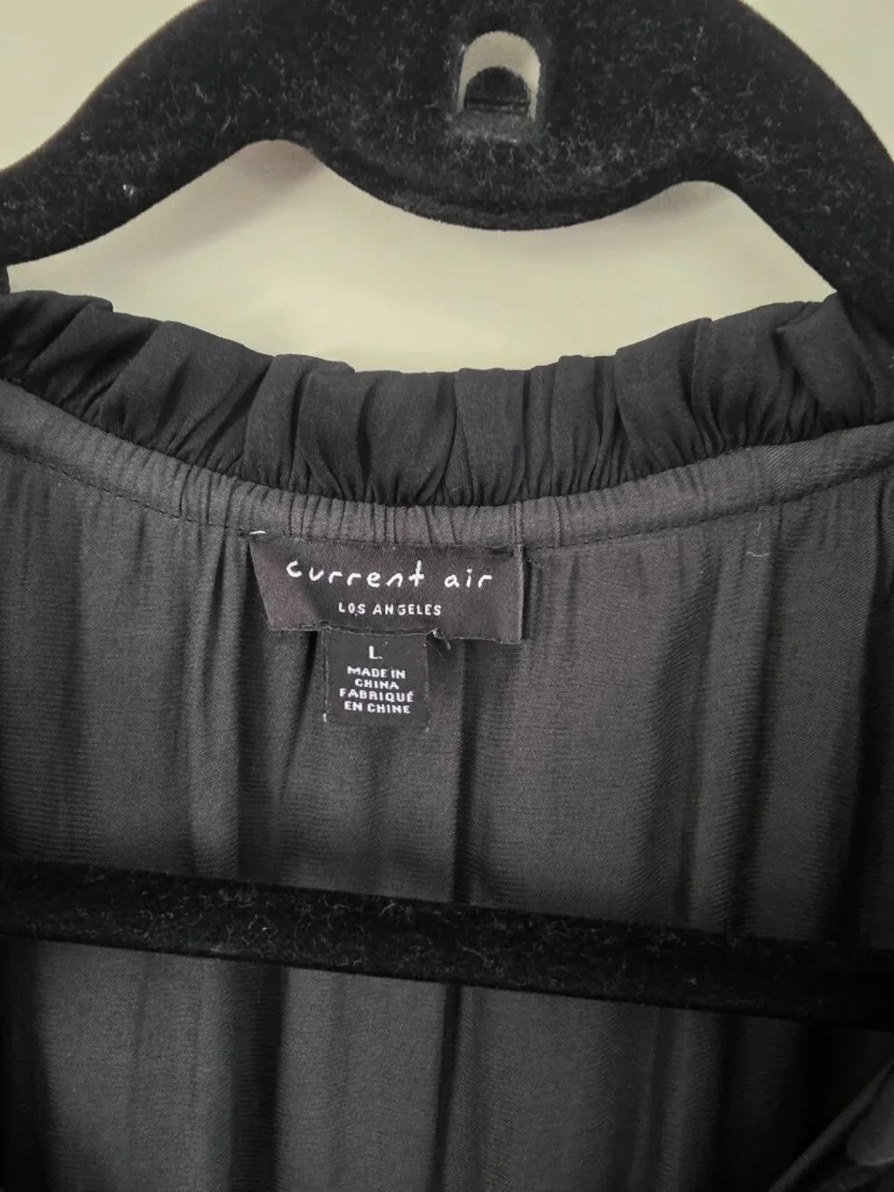 Current Air Black Sleeveless Ruffle Shoulder V-Neck Blouse Size Large